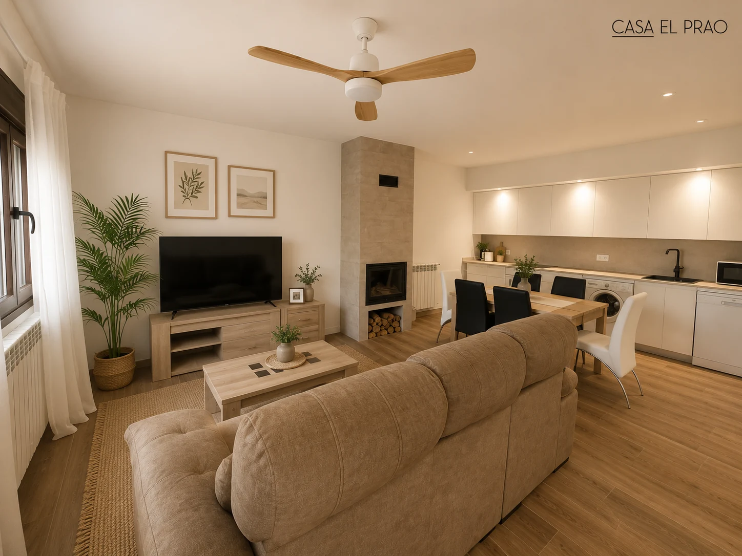 Salón de Casa El Prao con sofá, chimenea y vigas de madera